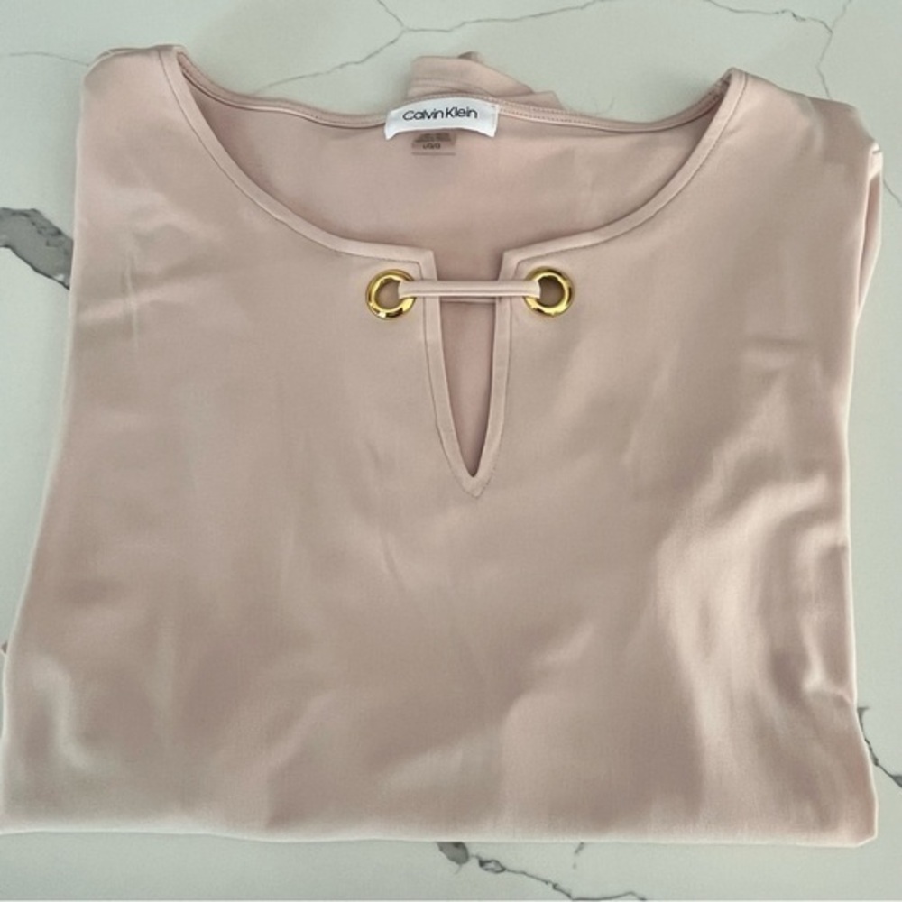 Calvin Klein Nude Gold Eyelet Pullover Blouse Large Timeless Career Whimsical